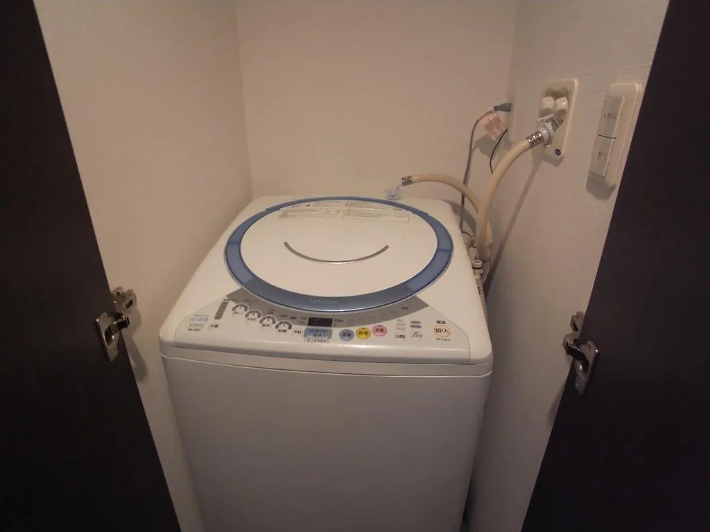 Apartment Palace Studio Kojimachi Tokyo